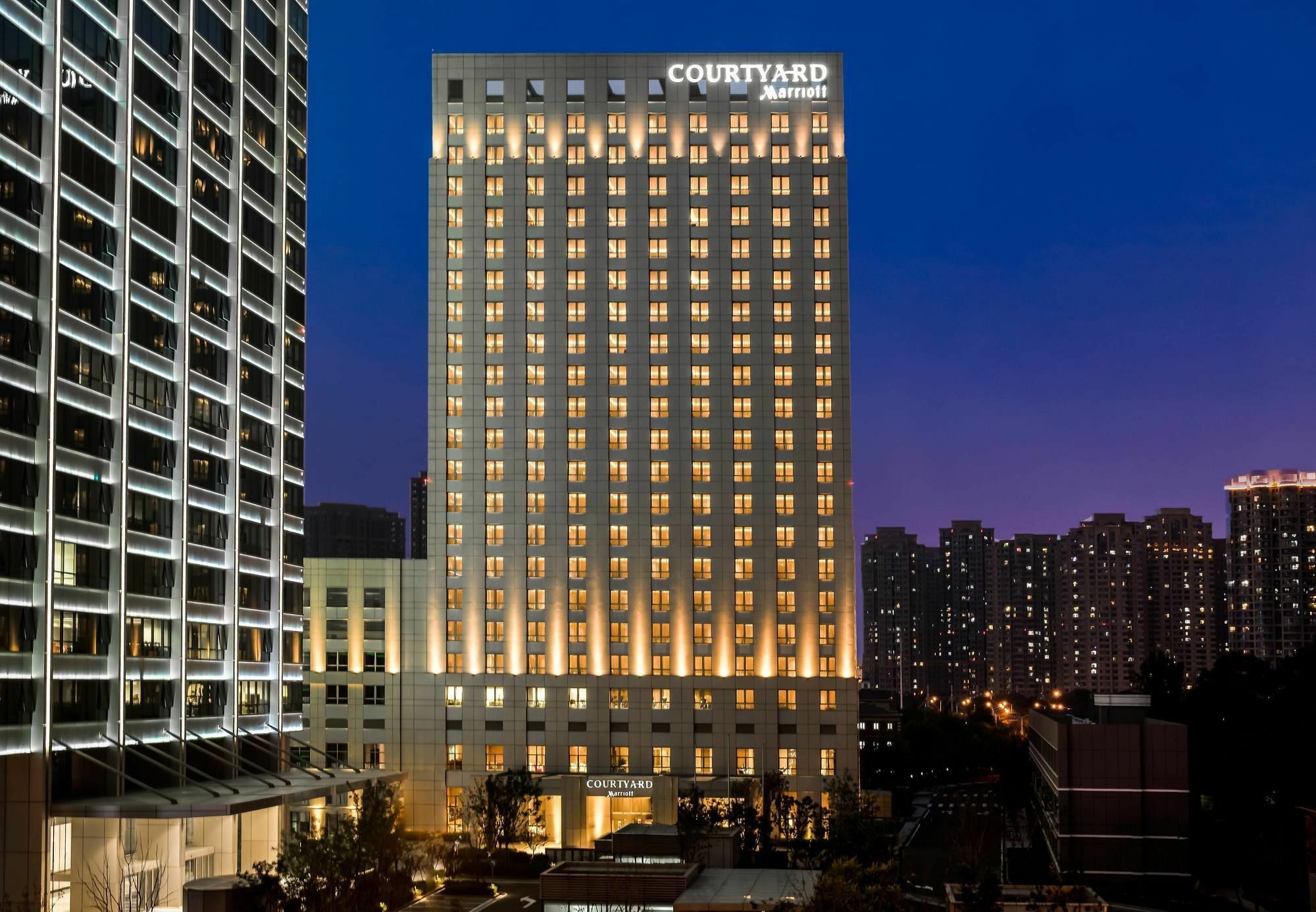 Courtyard By Marriott Tianjin Hongqiao Hotell Eksteriør bilde